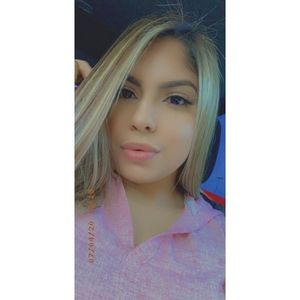 Meet your Posher, Neida